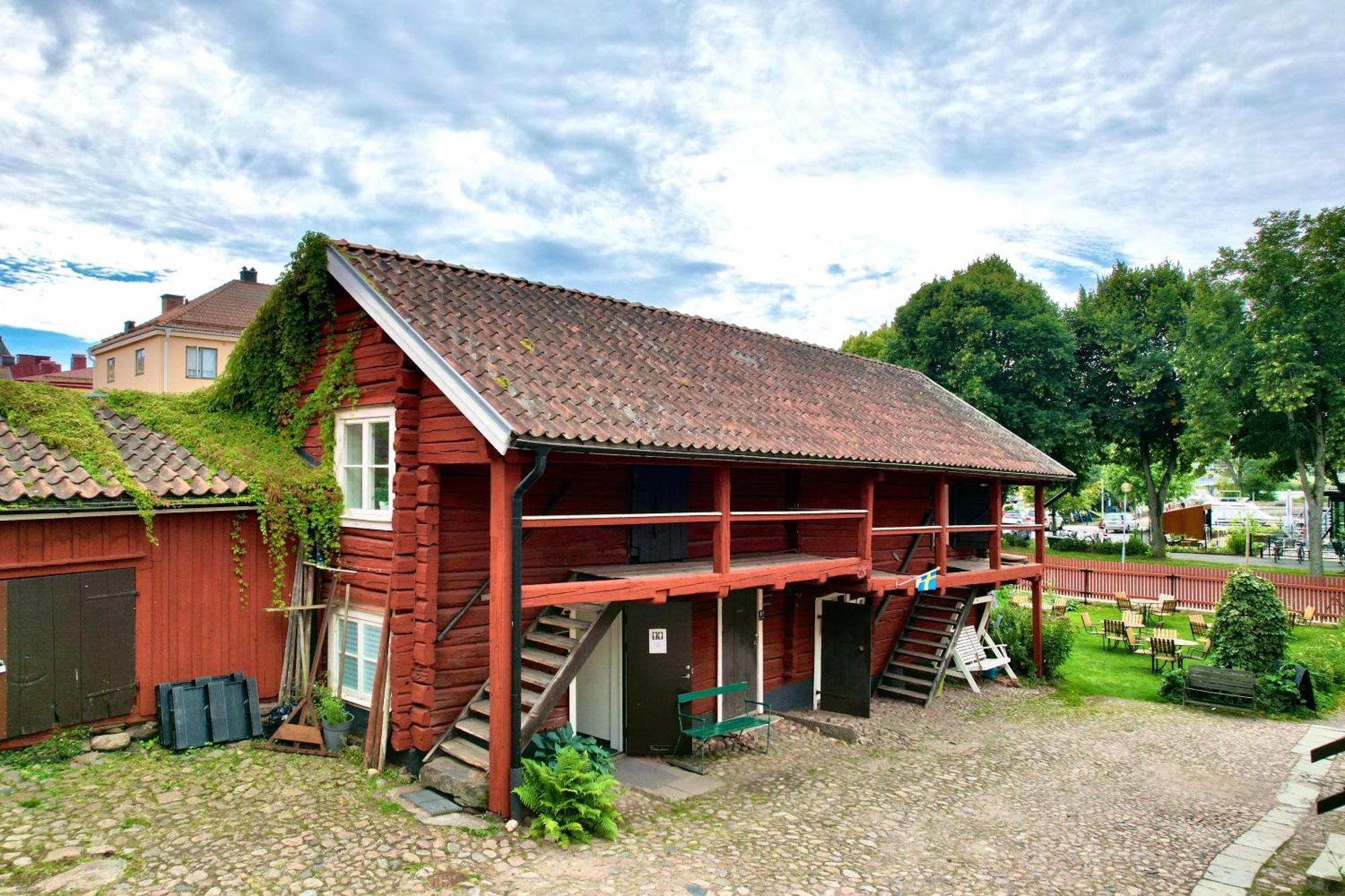 Stf Hostel Mariestad Exterior photo